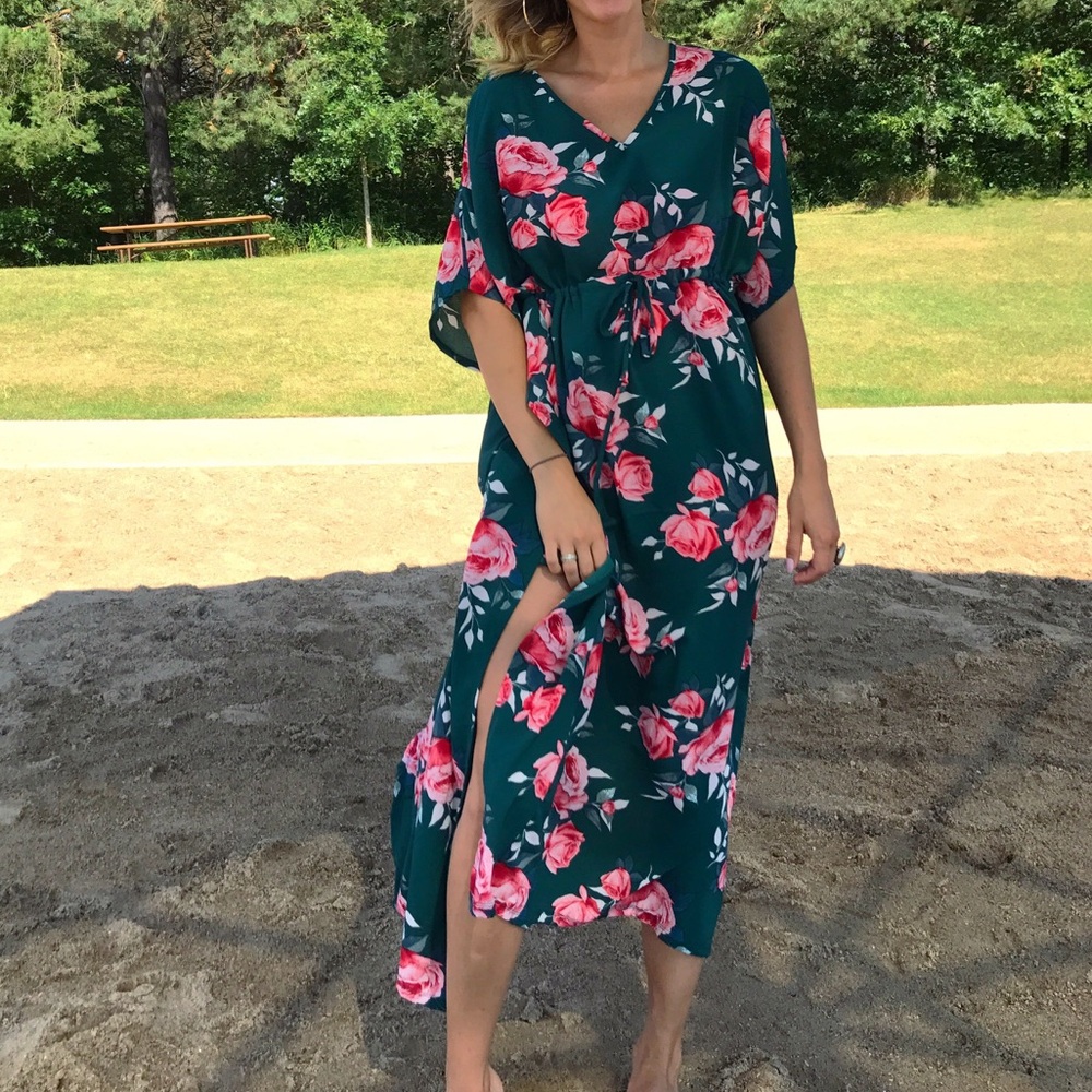 Agnes & Dora Kaftan maxi dress, emerald green/floral size Small NWT